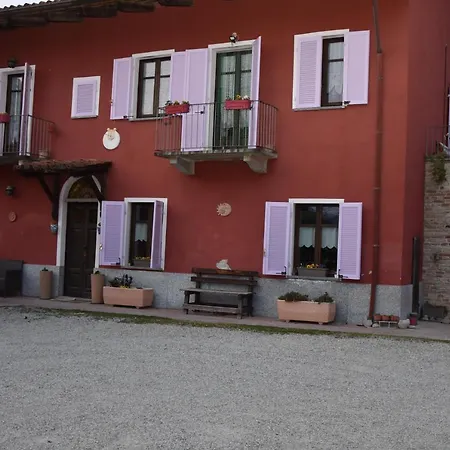 Maria Cristina Casa rural Treiso